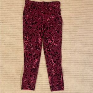 Lululemon Stylish women’s ' Pink Leopard Print Leggings